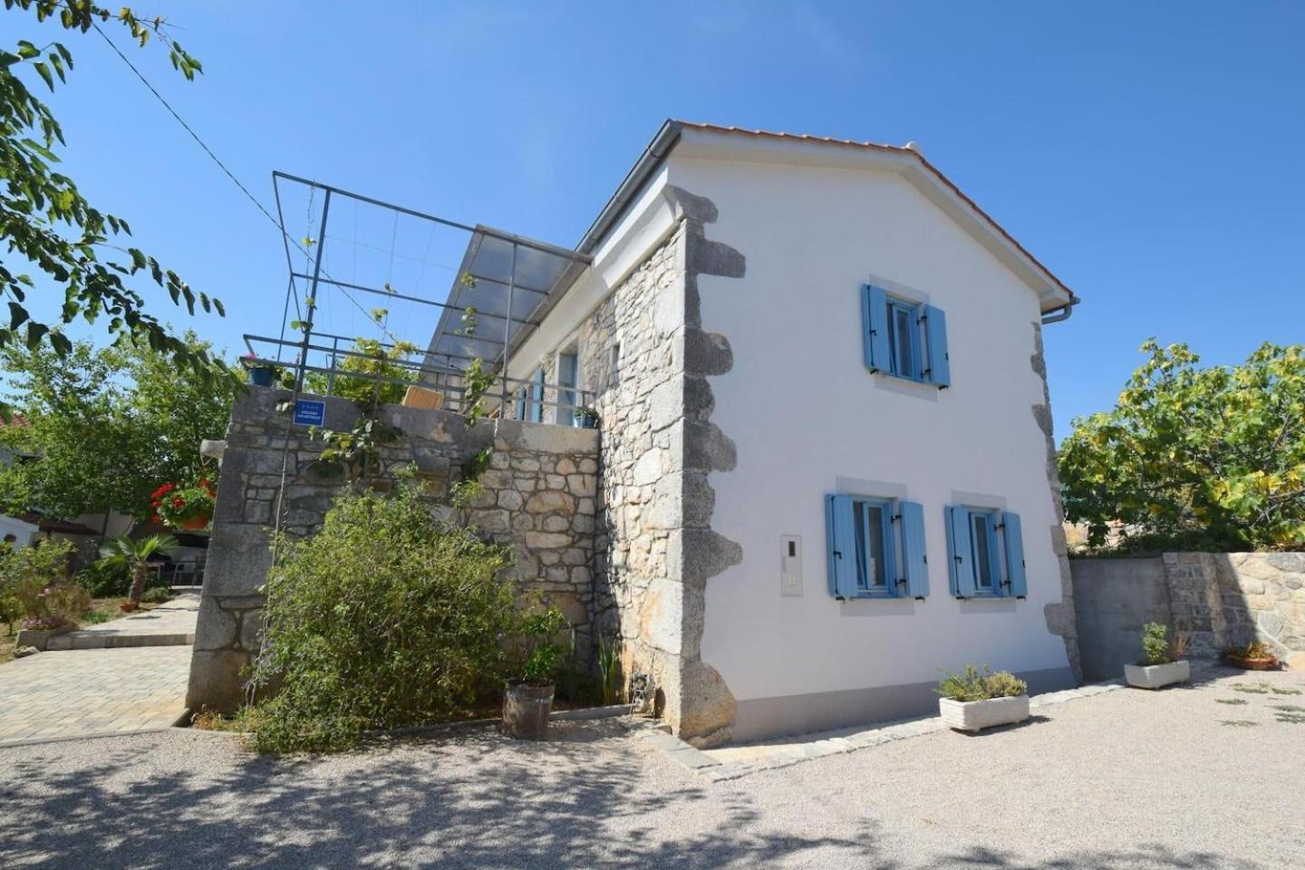 Apartments Insula Insule - Rustic & Peaceful Skrbčići Eksteriør billede